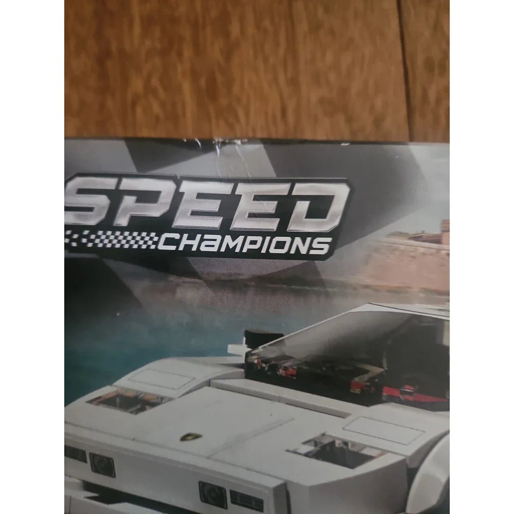 LEGO SPEED CHAMPIONS: Lamborghini Countach (76908)